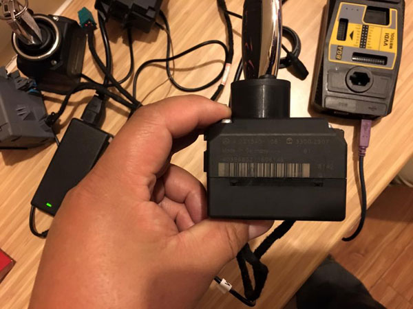 vvdi mb tool connection to key